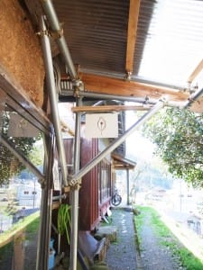 とりもと硝子店を訪ねました。