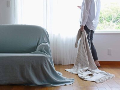 汗ばむ季節の寒さ対策にリネンブランケット